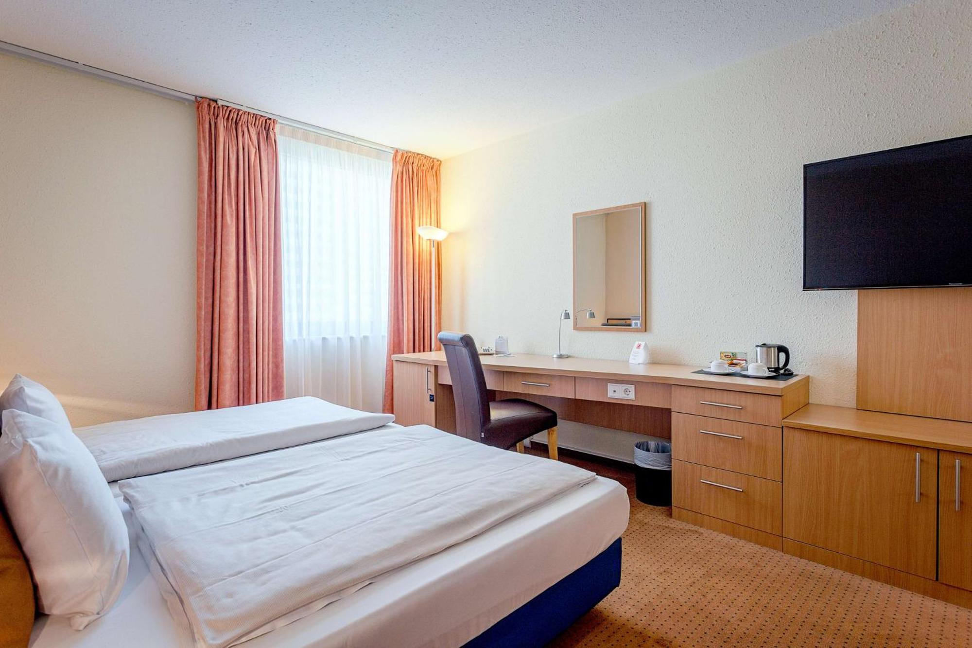 Best Western Macrander Hotel Frankfurt/Kaiserlei Offenbach am Main Exterior photo